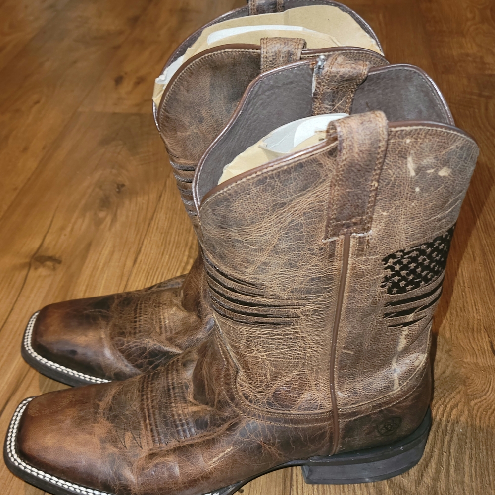Ariat Brown Western Cowboy Boots